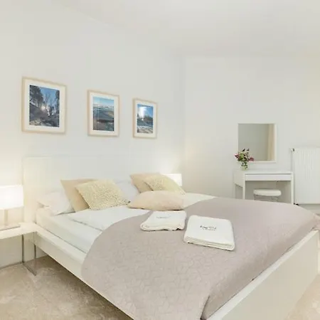 Apartment In Pobierowo Near Baltic Beach, Cleaning Included Lägenhet *